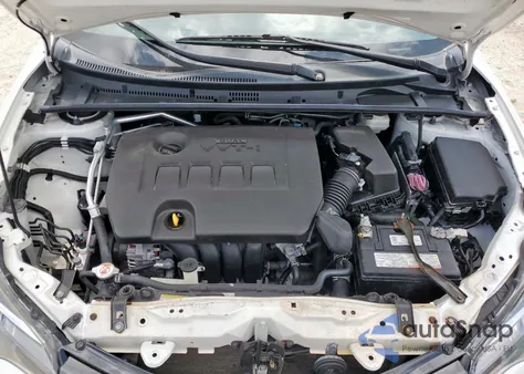 2018 Toyota Corolla L z USA, uszkodzony, nr VIN 2T1BURHEXJC109719